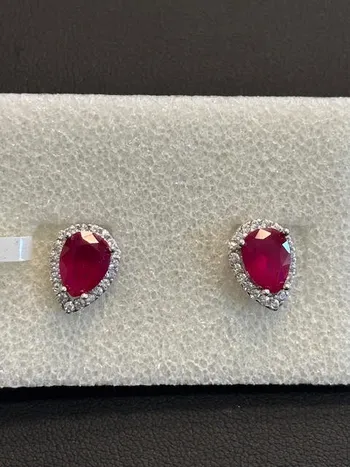 עגילי כסף 925 משובץ בזירקונים ואבני רובי